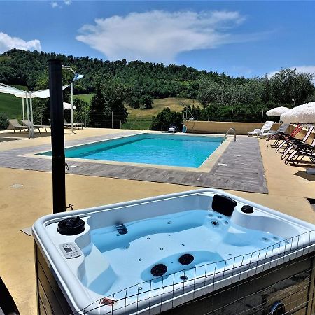 Agriturismo La Terrazza Valfabbrica Buitenkant foto