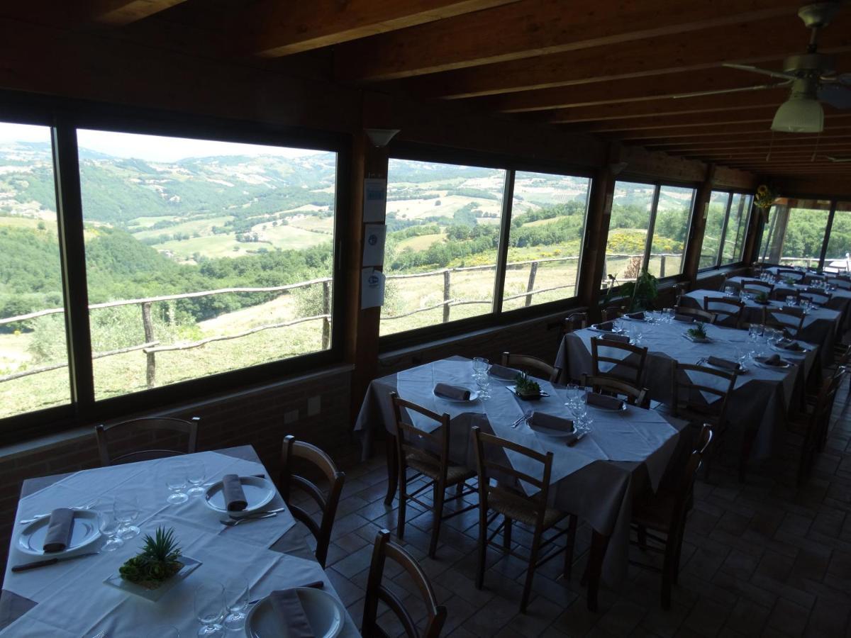 Agriturismo La Terrazza Valfabbrica Buitenkant foto
