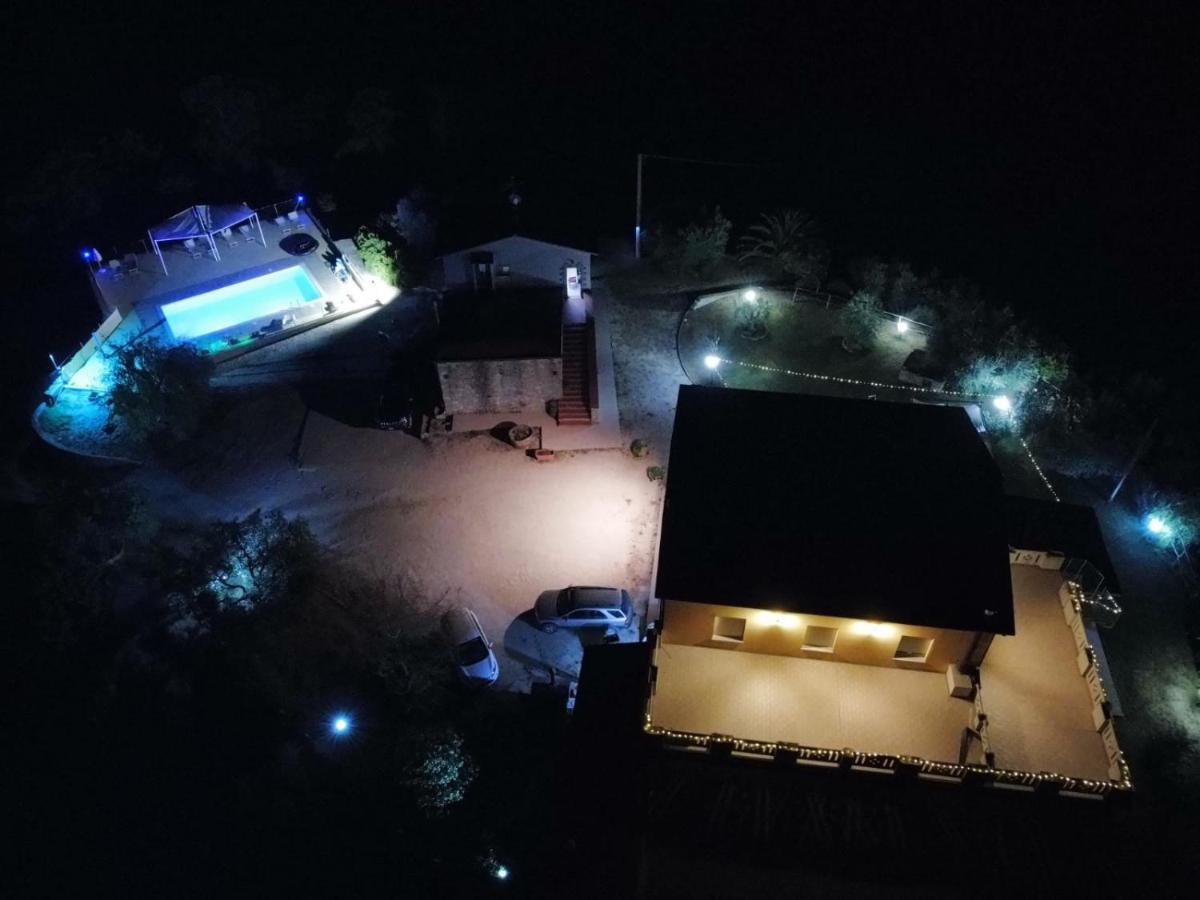 Agriturismo La Terrazza Valfabbrica Buitenkant foto