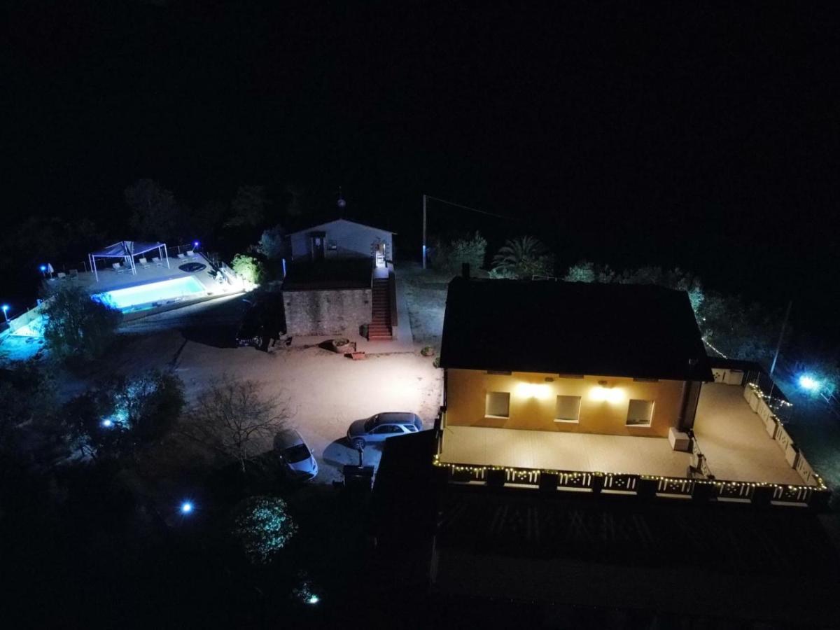 Agriturismo La Terrazza Valfabbrica Buitenkant foto